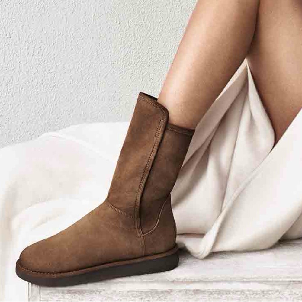 Ugg nwots classic luxe collection abree zip boot